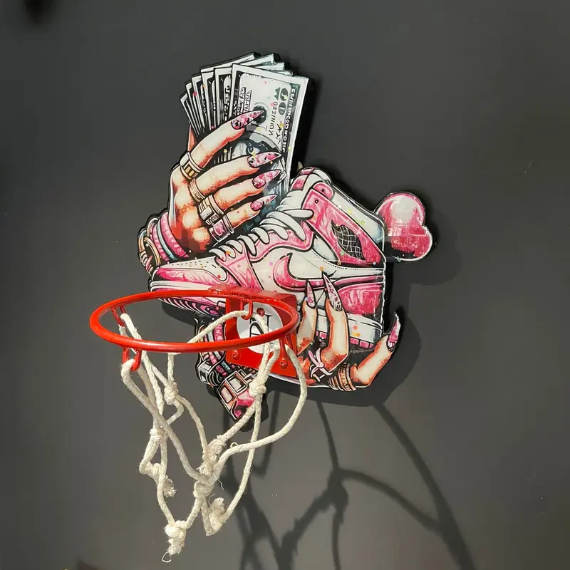Mini panneau de basket artisanal – Street Vibes Air Jordan (rose & cash)