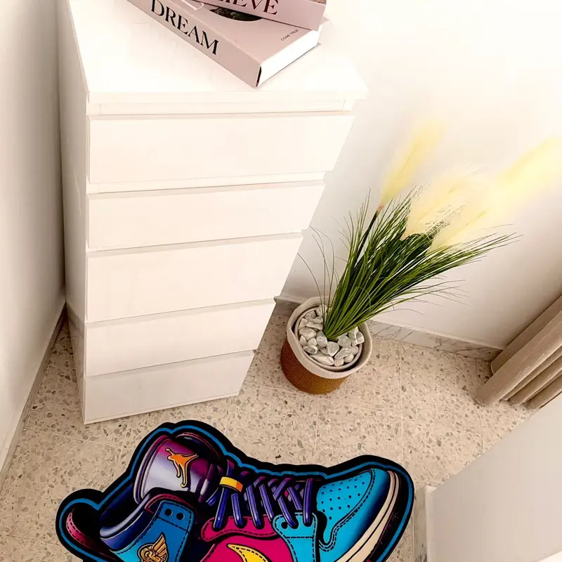 Table artisanale en résine – Design sneaker multicolore (inspiration Air Jordan)