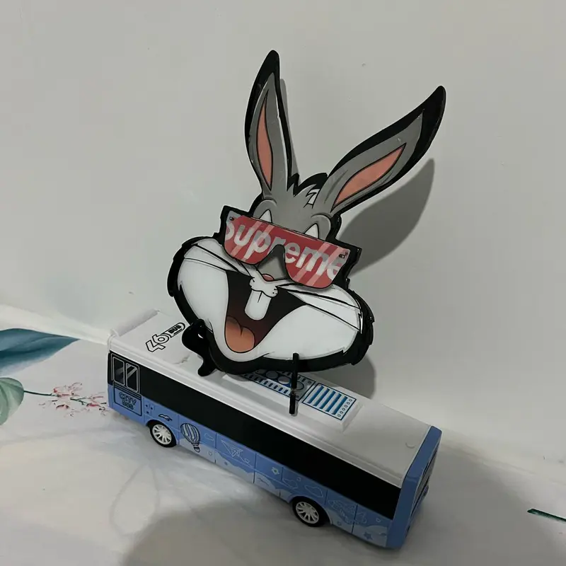 Tableau artistique en résine – Bugs Bunny & culture street (inspiration Supreme)