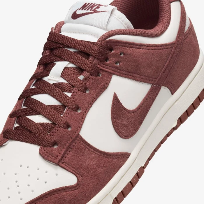 Nike Dunk Low "Red Sepia"