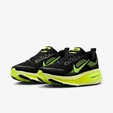 nike vomero 18