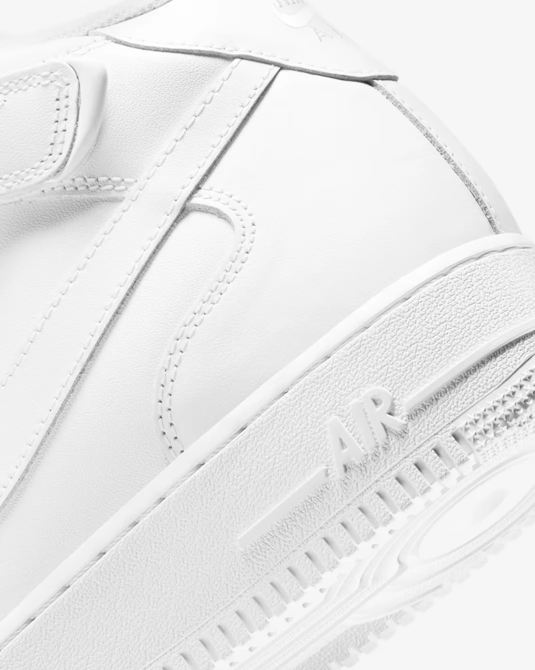 Nike Air Force 1 Mid '07 Men's Shoes