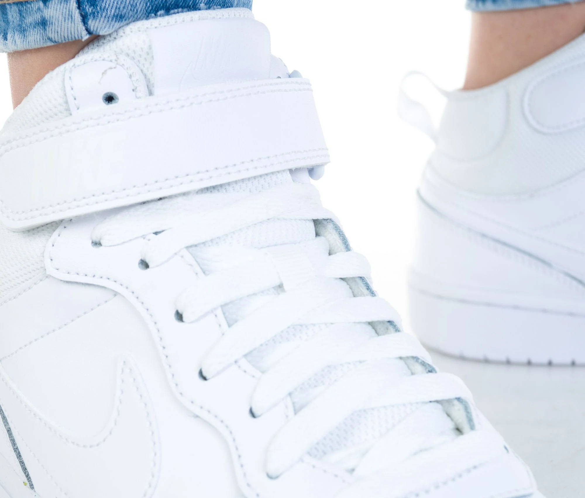 Nike Court Borough Mid 2 White (GS)