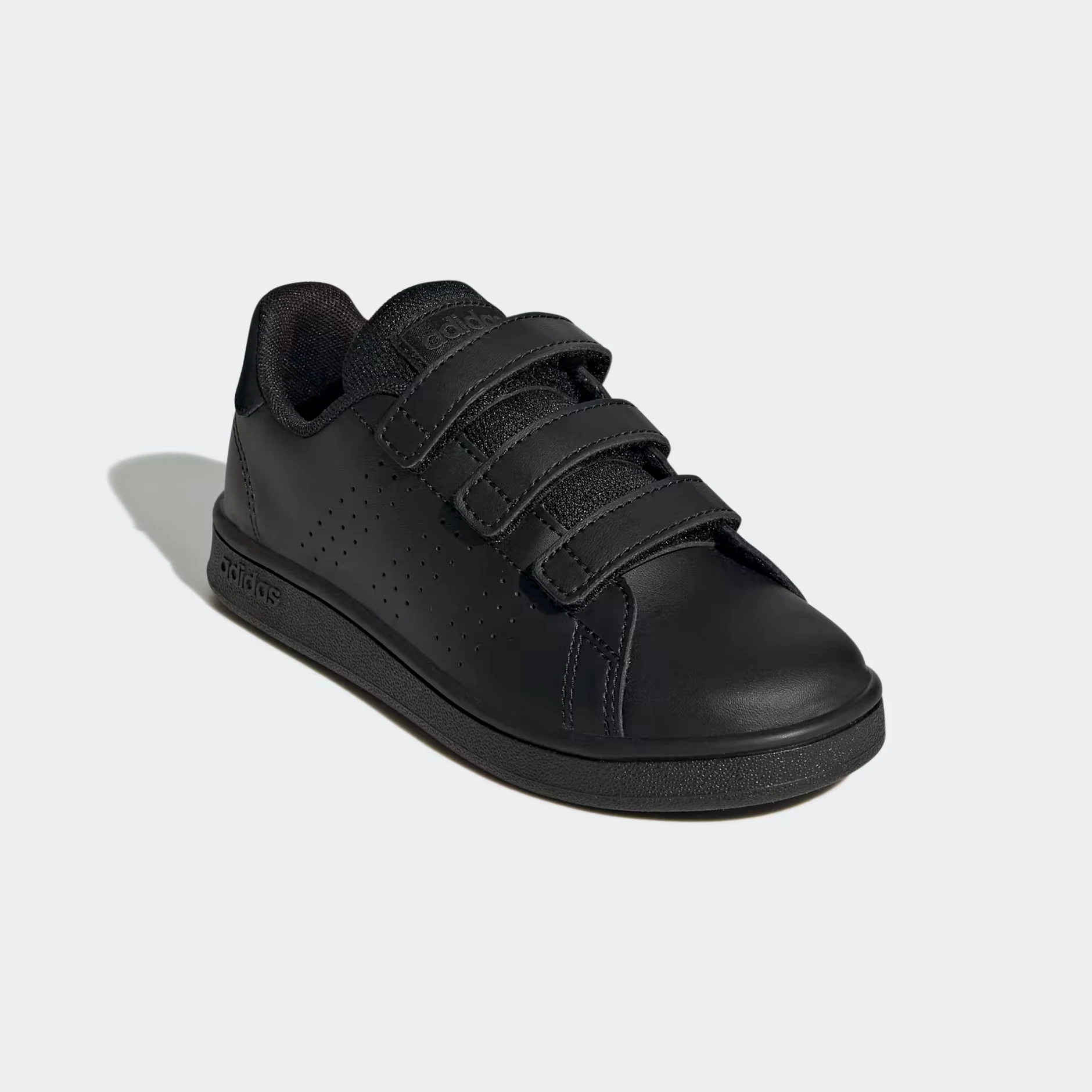 Advantage Court Lifestyle Hook-and-Loop Shoes